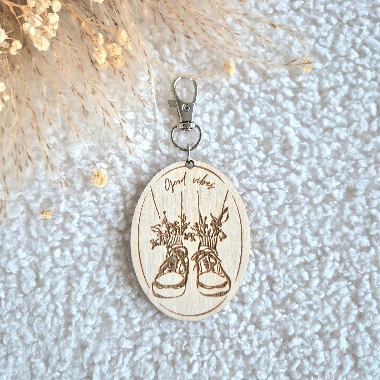 Porte-clés en bois Good vibes