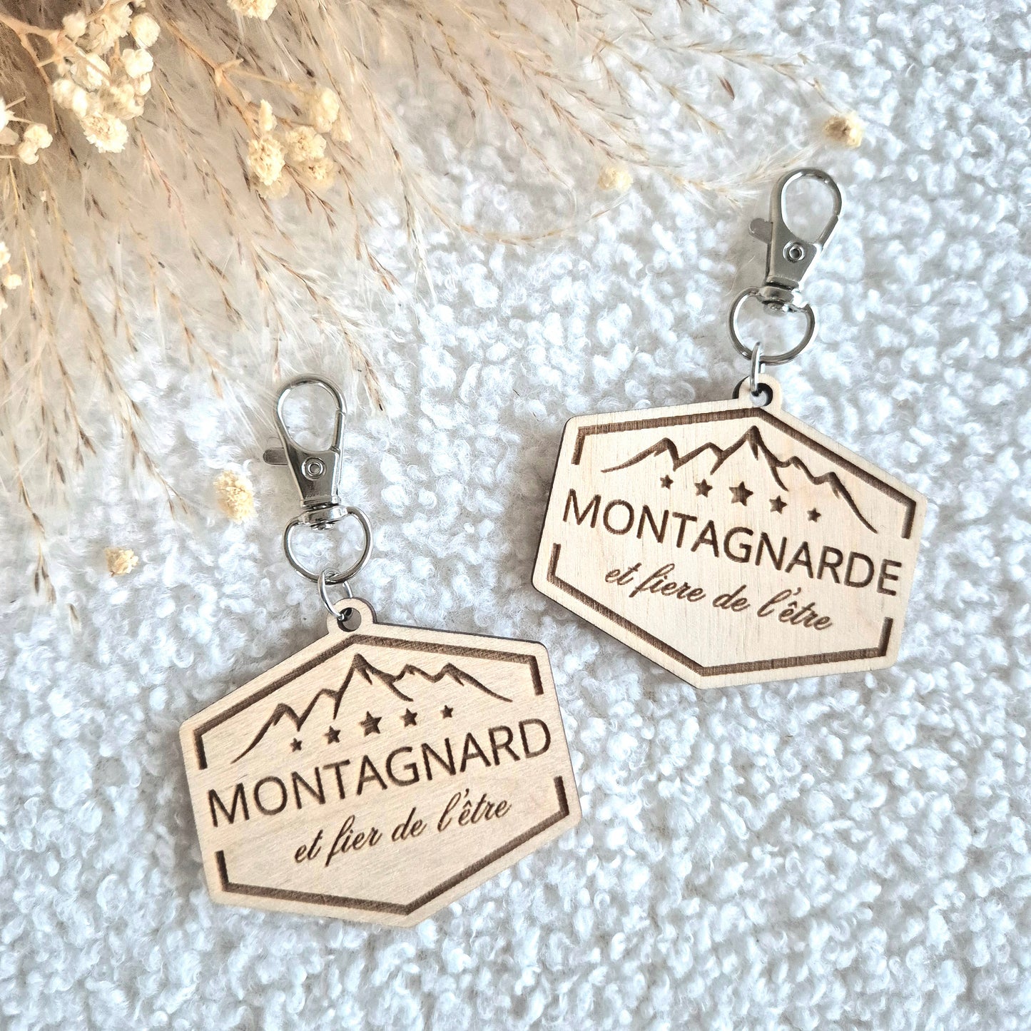 Porte-clés en bois montagnard/montagnarde