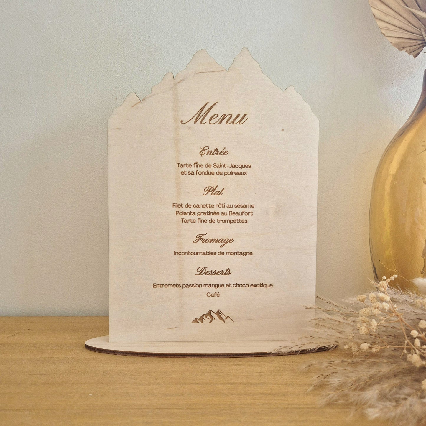 12 menus en bois personnalisés - Mariage Camille et Guillaume