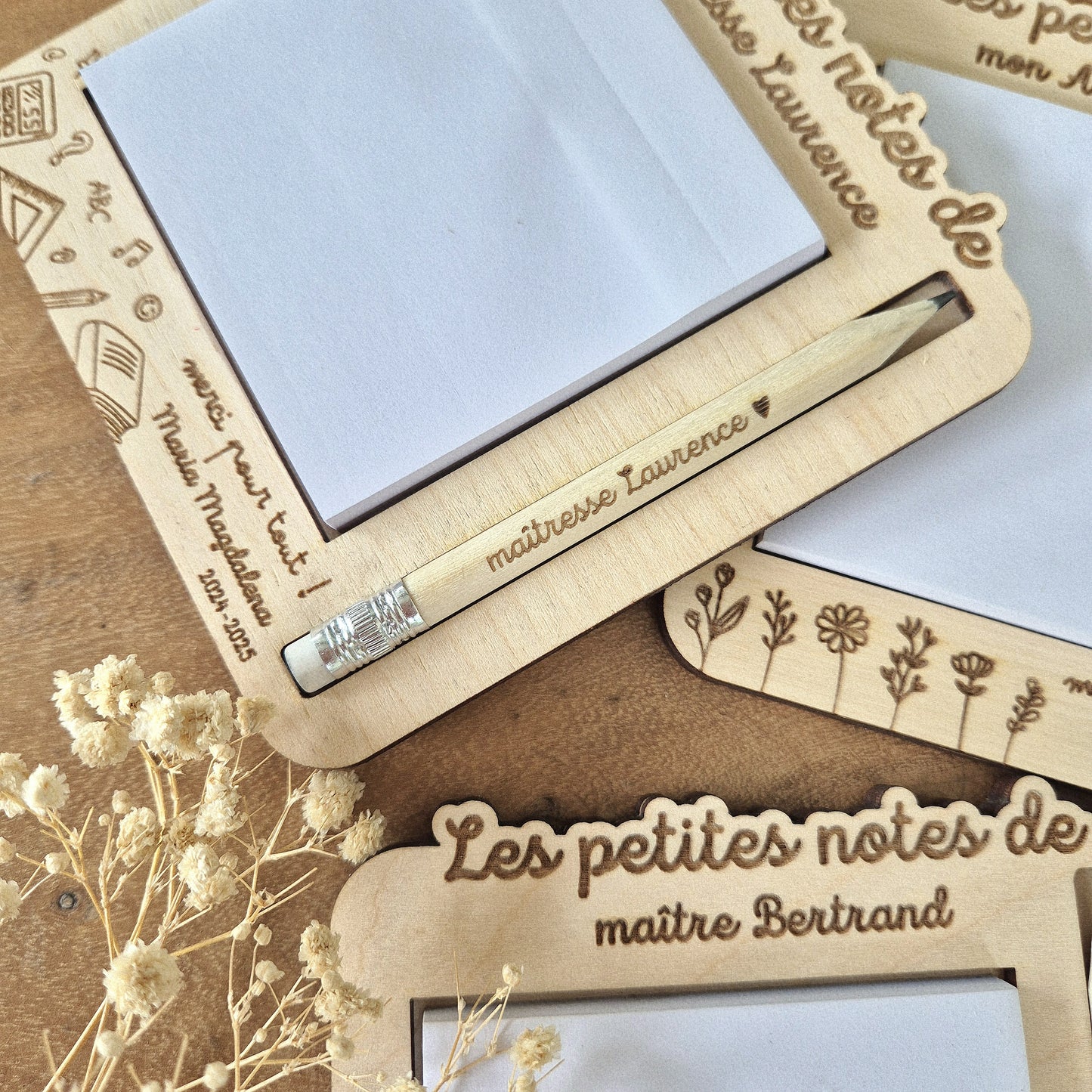 Support à bloc notes personnalisé cadeau maîtresse/maître/ATSEM