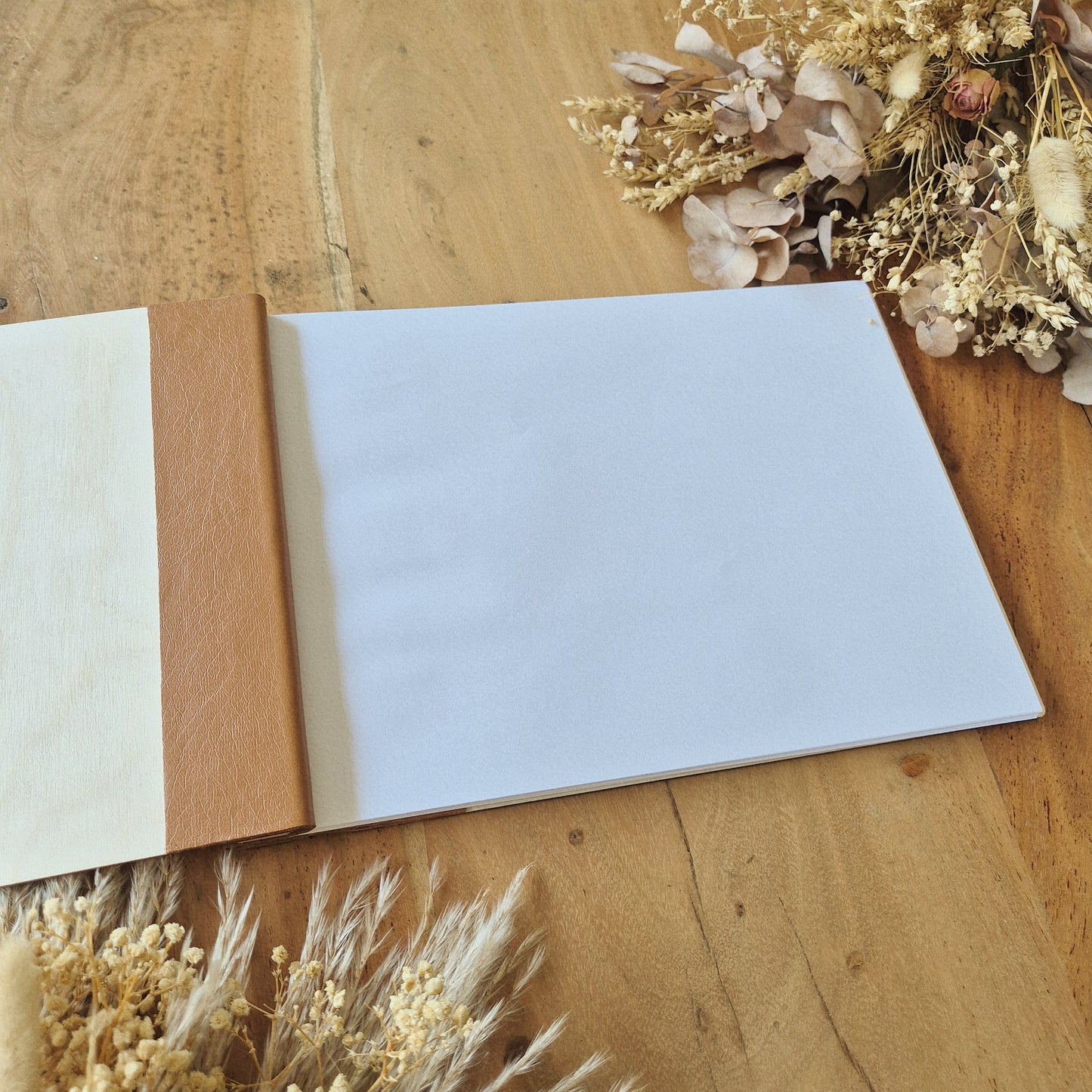 Livre d'or personnalisé sur mesure - Couronne d'eucalyptus
