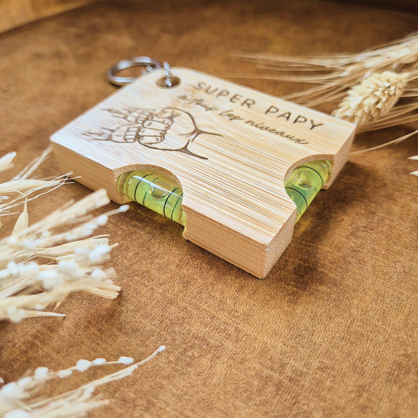 Porte-clés multifonction niveaux et décapsuleur personnalisé - Cadeau papy