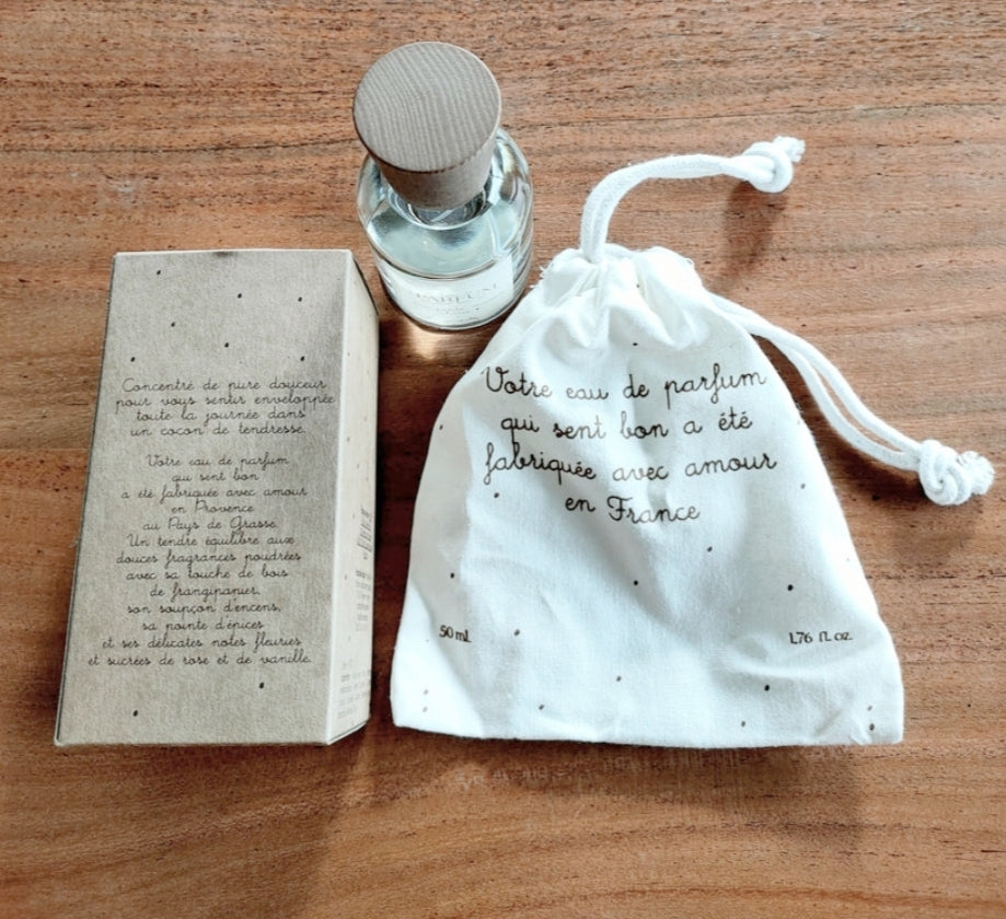 Eau de parfum " La vie est remplie de jolis moments magiques "