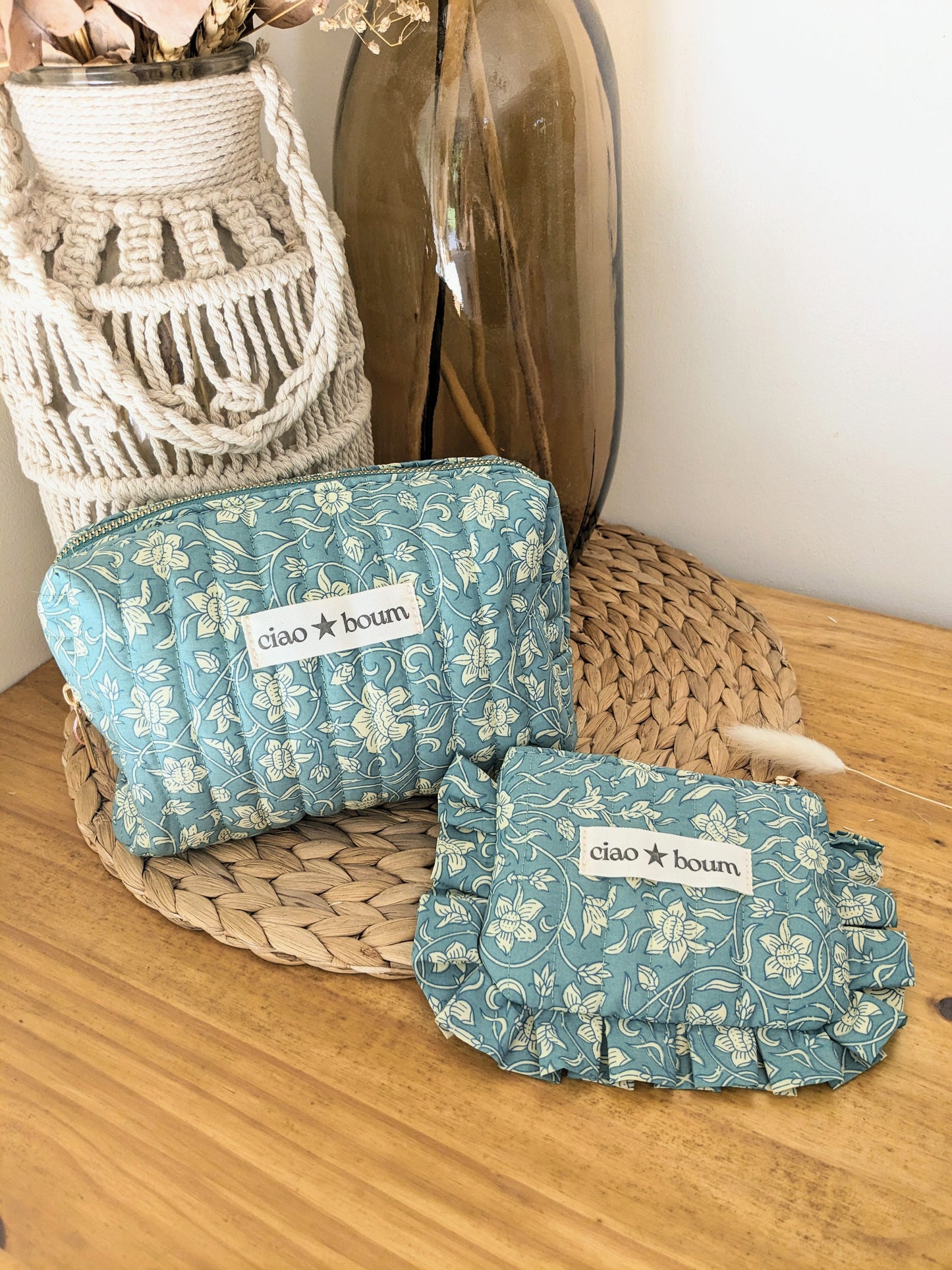 Trousse Ciao Boum 100% coton fleurie/vert