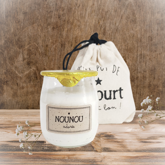 Bougie p’tit pot de yaourt pistache-amande "Nounou"