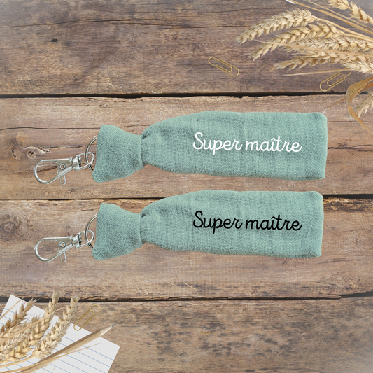 Porte-clés Super maître - double gaze de coton vert céladon, texte blanc ou noir - personnalisable