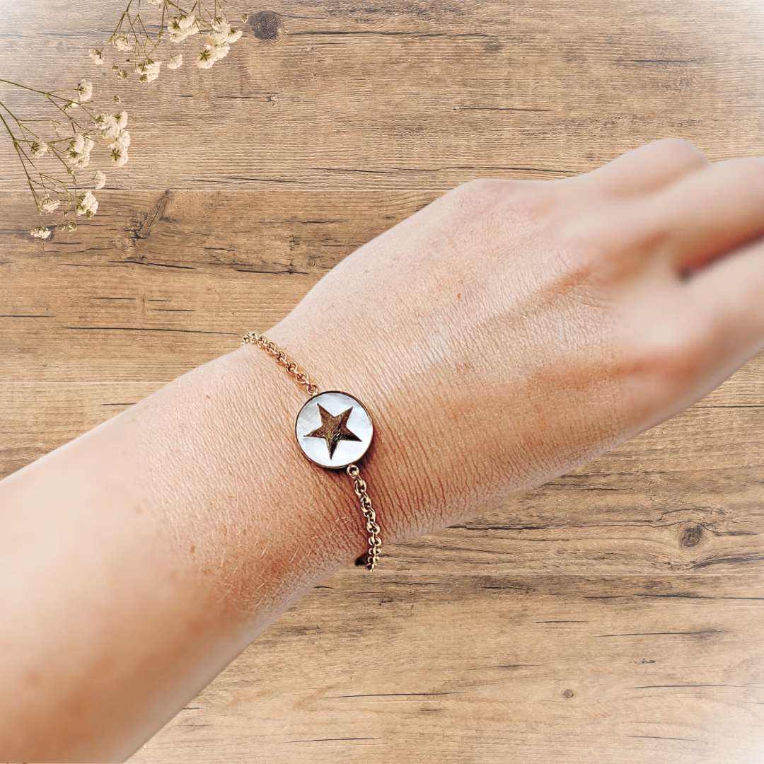 Bracelet doré étoile et nacre