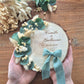 Porte alliances personnalisé - Rondin de bois et fleurs séchées