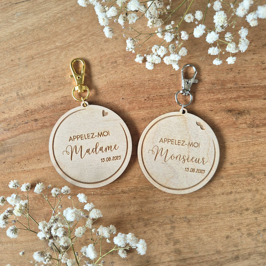 Duo de porte-clés en bois personnalisés - Madame Monsieur