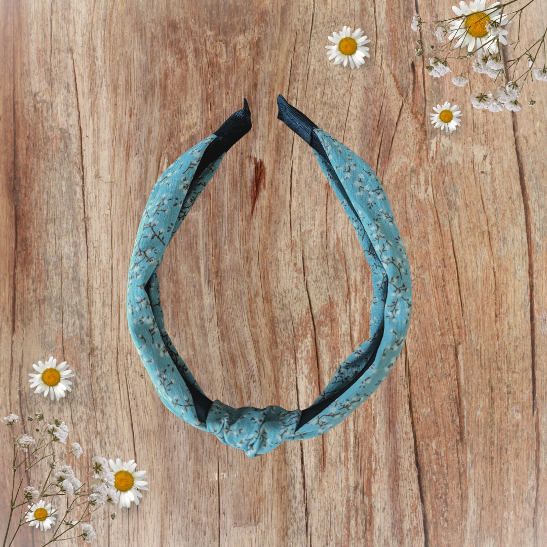 Serre-tête façon bandeau tissu fleuri bleu ciel
