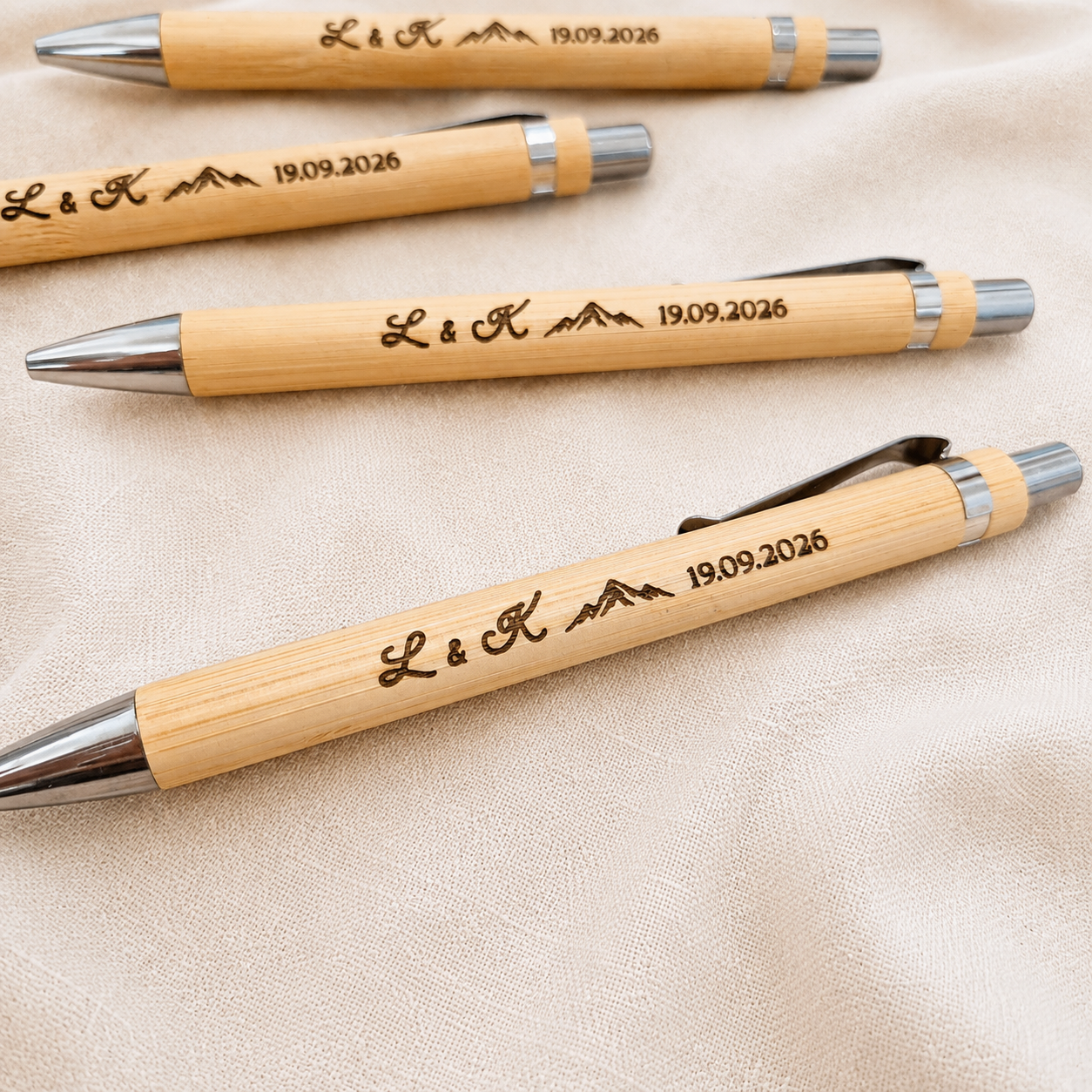 Stylo en bois personnalisé - Mariage - Quantité minimum 10
