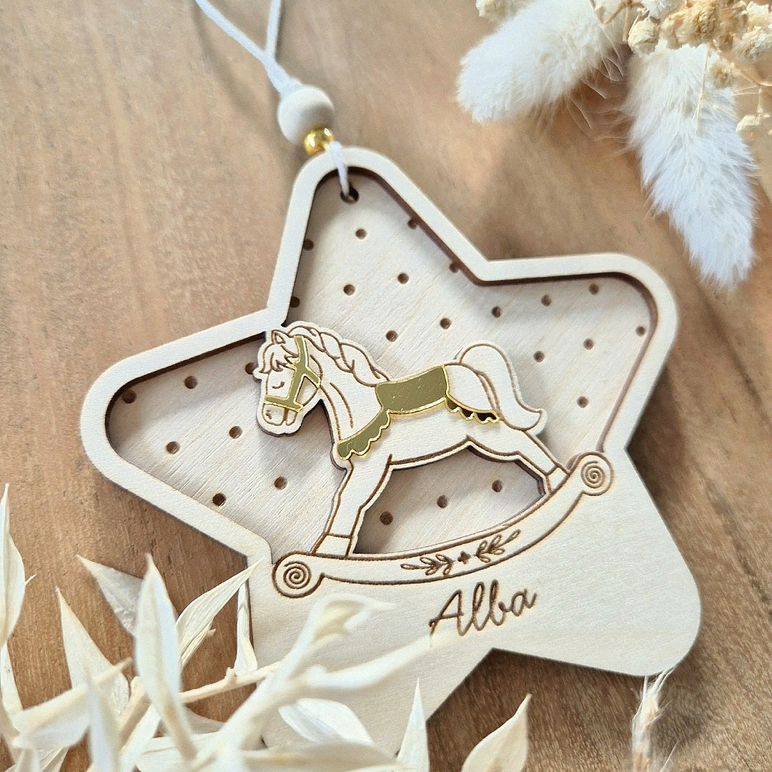 Suspension étoile & cheval à bascule personnalisée