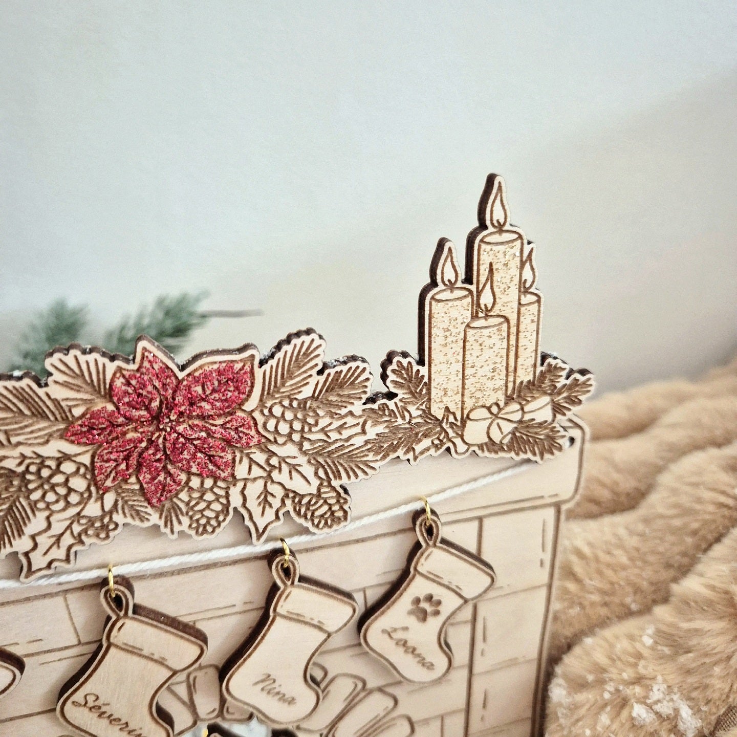 Photophore cheminée de Noël avec chaussettes personnalisées