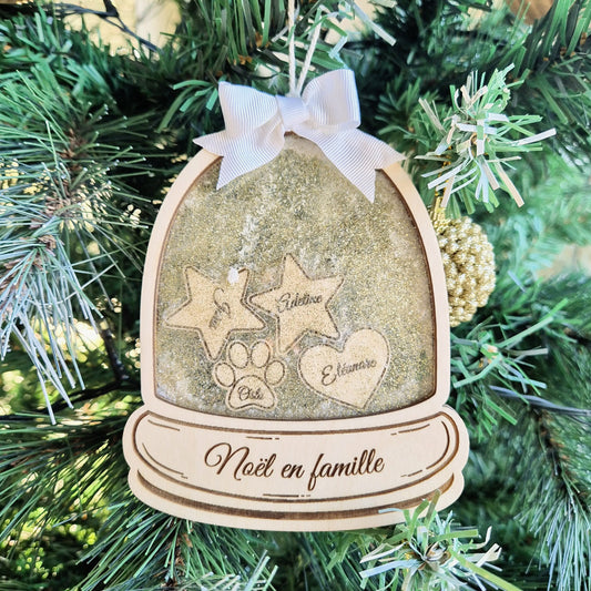 Boule à neige famille étoiles cœurs personnalisée