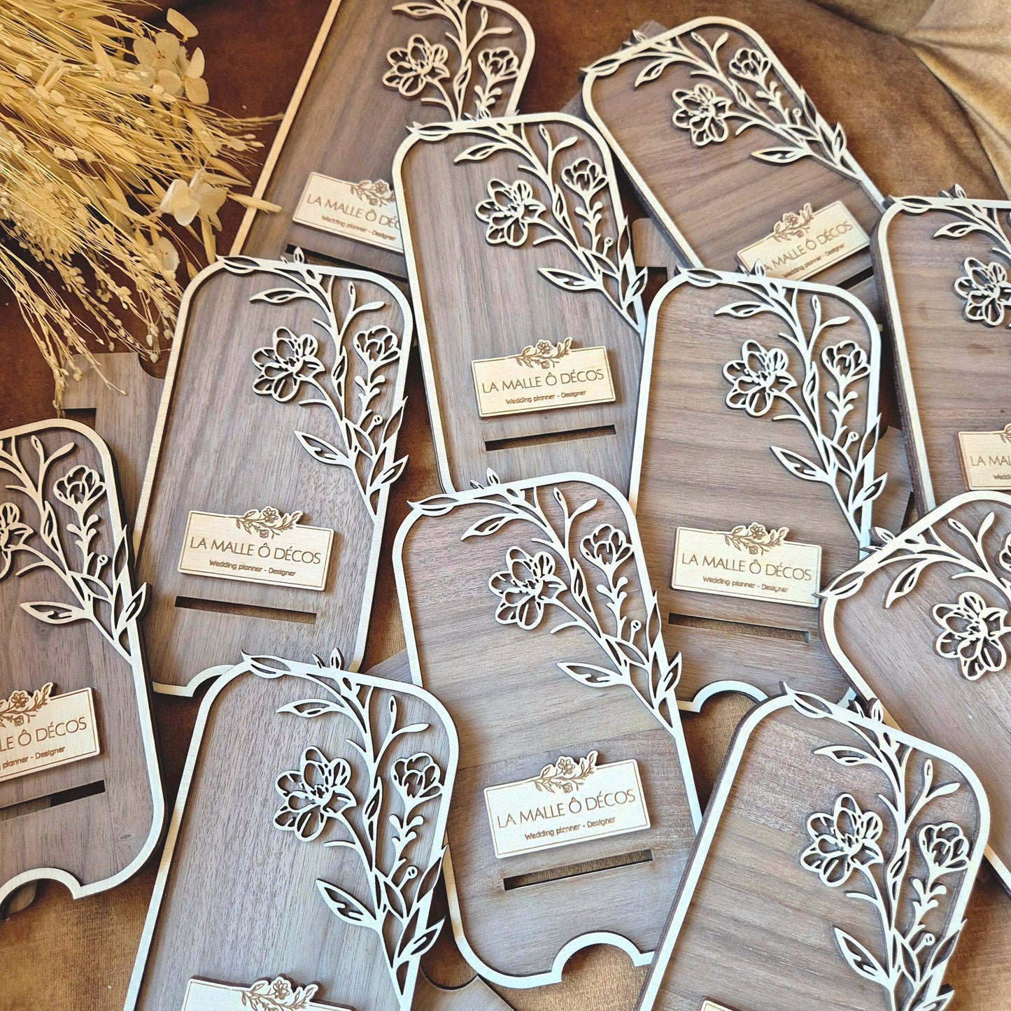 Support téléphone en bois personnalisé sur-mesure - Cadeau entreprise