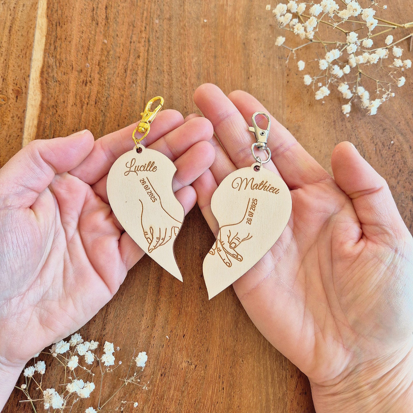 Duo de porte-clés en bois personnalisés - Cœur promesse