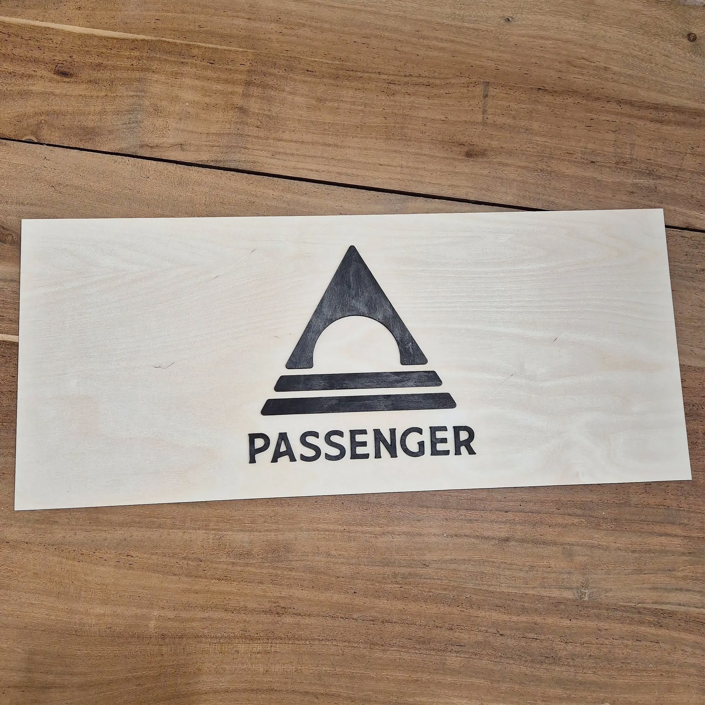 3 pancartes en bois sur mesure -  Logos + destockage