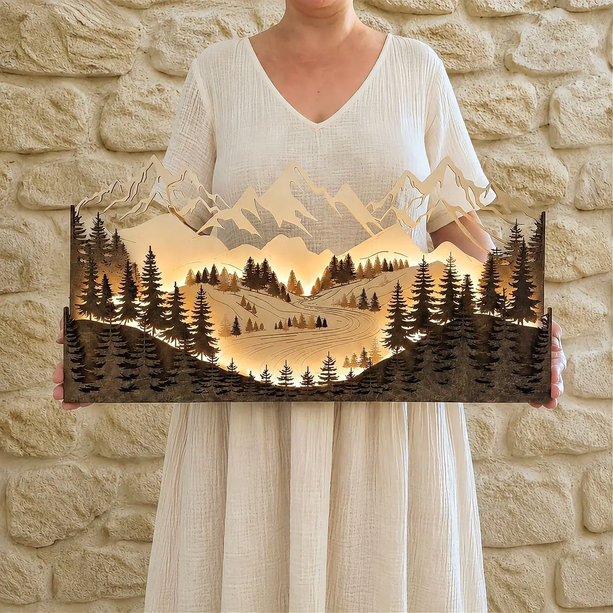 Tableau lumineux 3D en bois artisanal – Montagnes